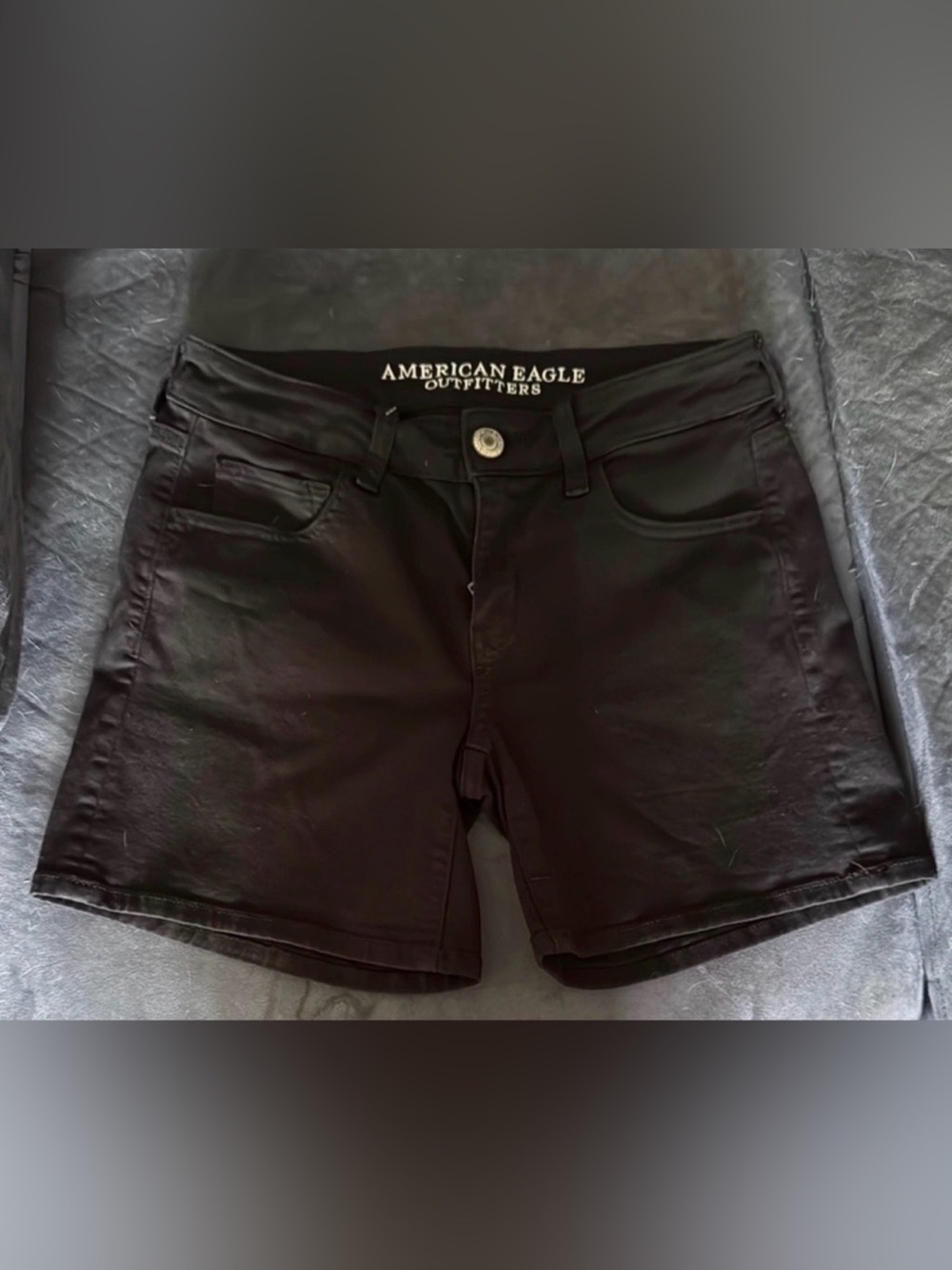 American Eagle Midi Super Stretch Black Shorts Size 4